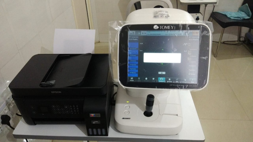 tomey-oa-2000-optical-biometer-big-1